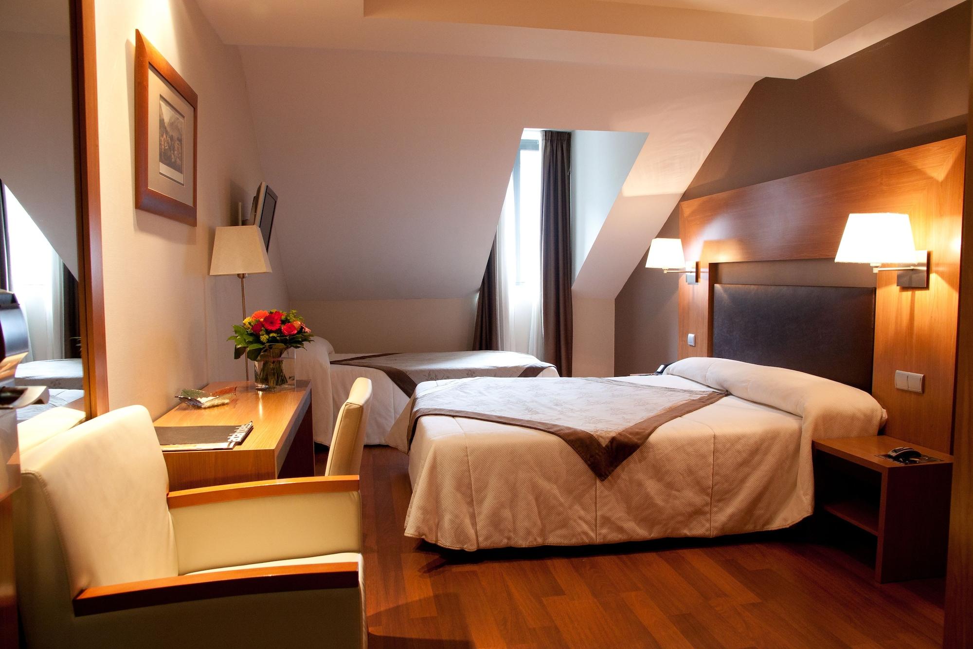 Alti Hotel Bagnères-de-Luchon Εξωτερικό φωτογραφία